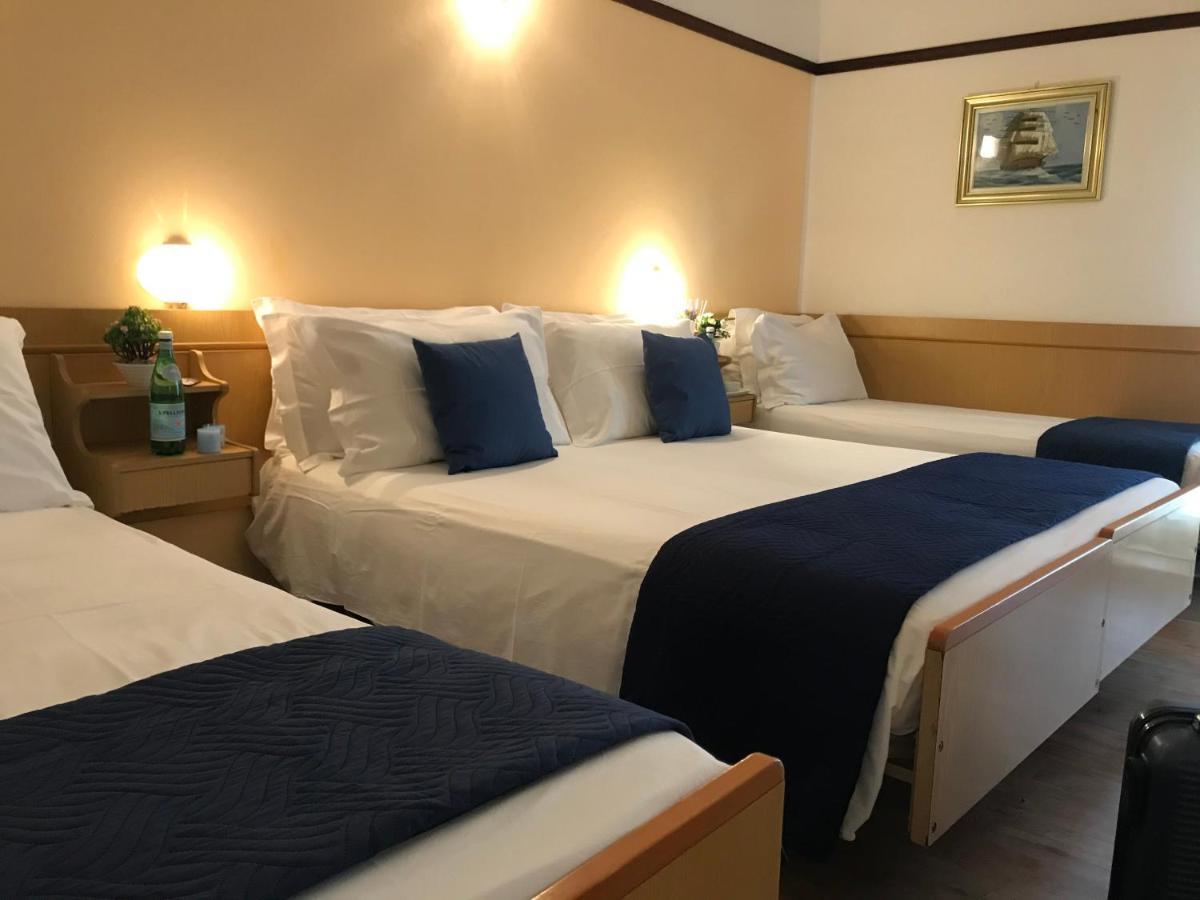 Club Hotel Residence Cesenatico Extérieur photo
